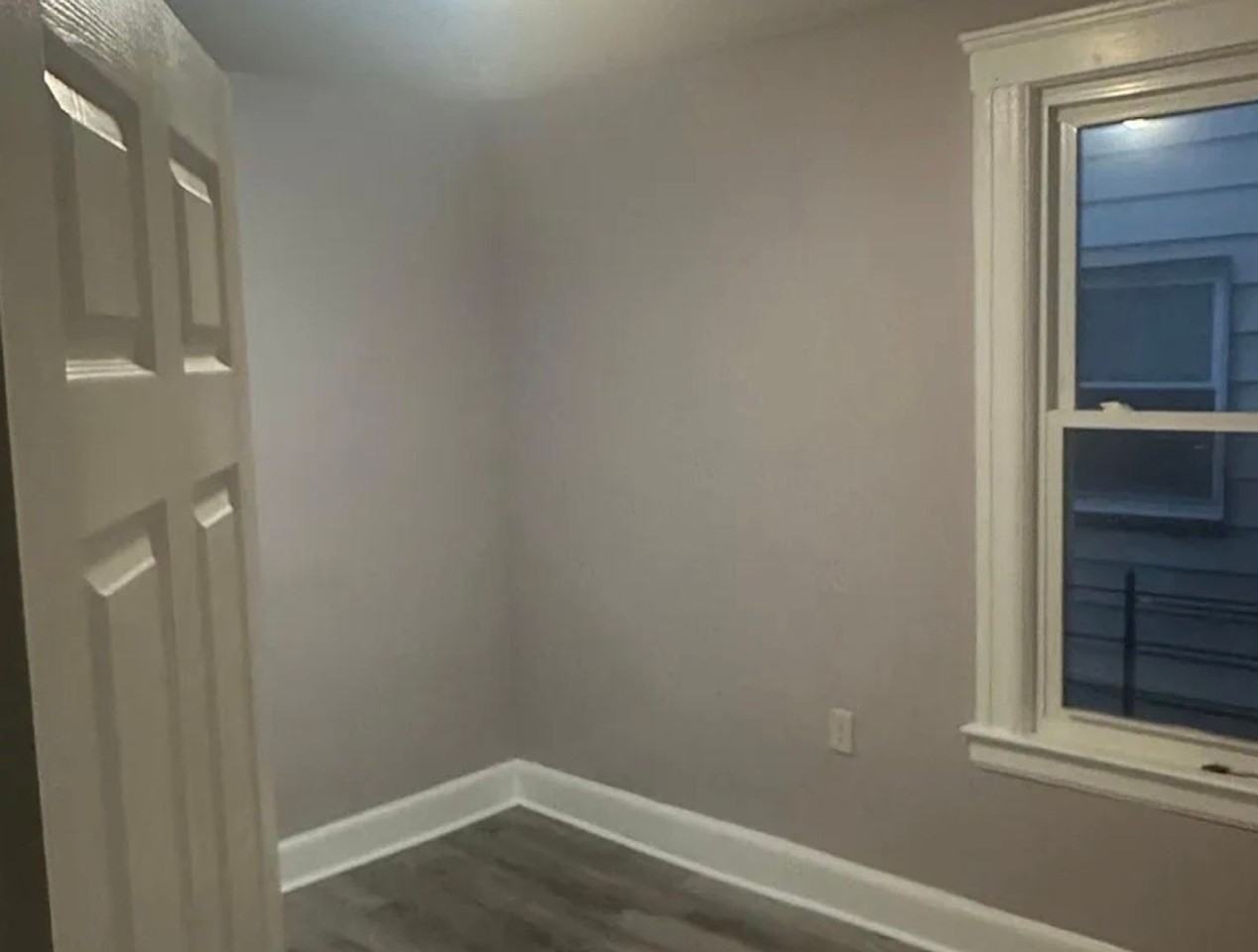 315 Glenwood Ave - Photo 5 of 11