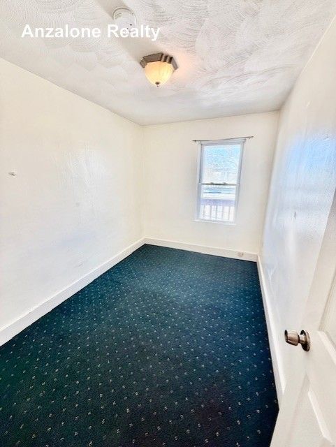 3 Carmine St - Photo 6 of 19