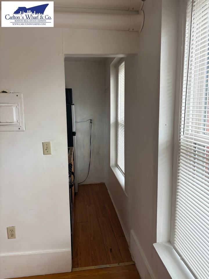79 Charles St #4R - Photo 5 of 6