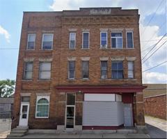 featured image of 416 Adams St #3