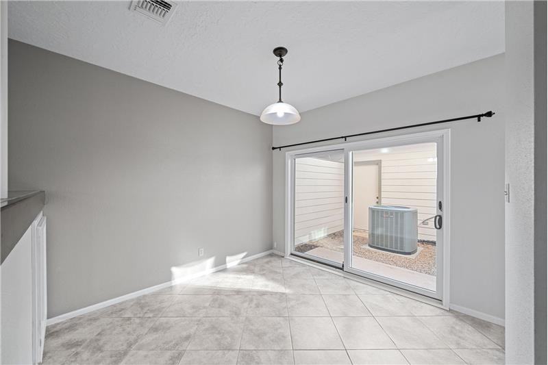 734 Country Place Dr #D - Photo 6 of 36
