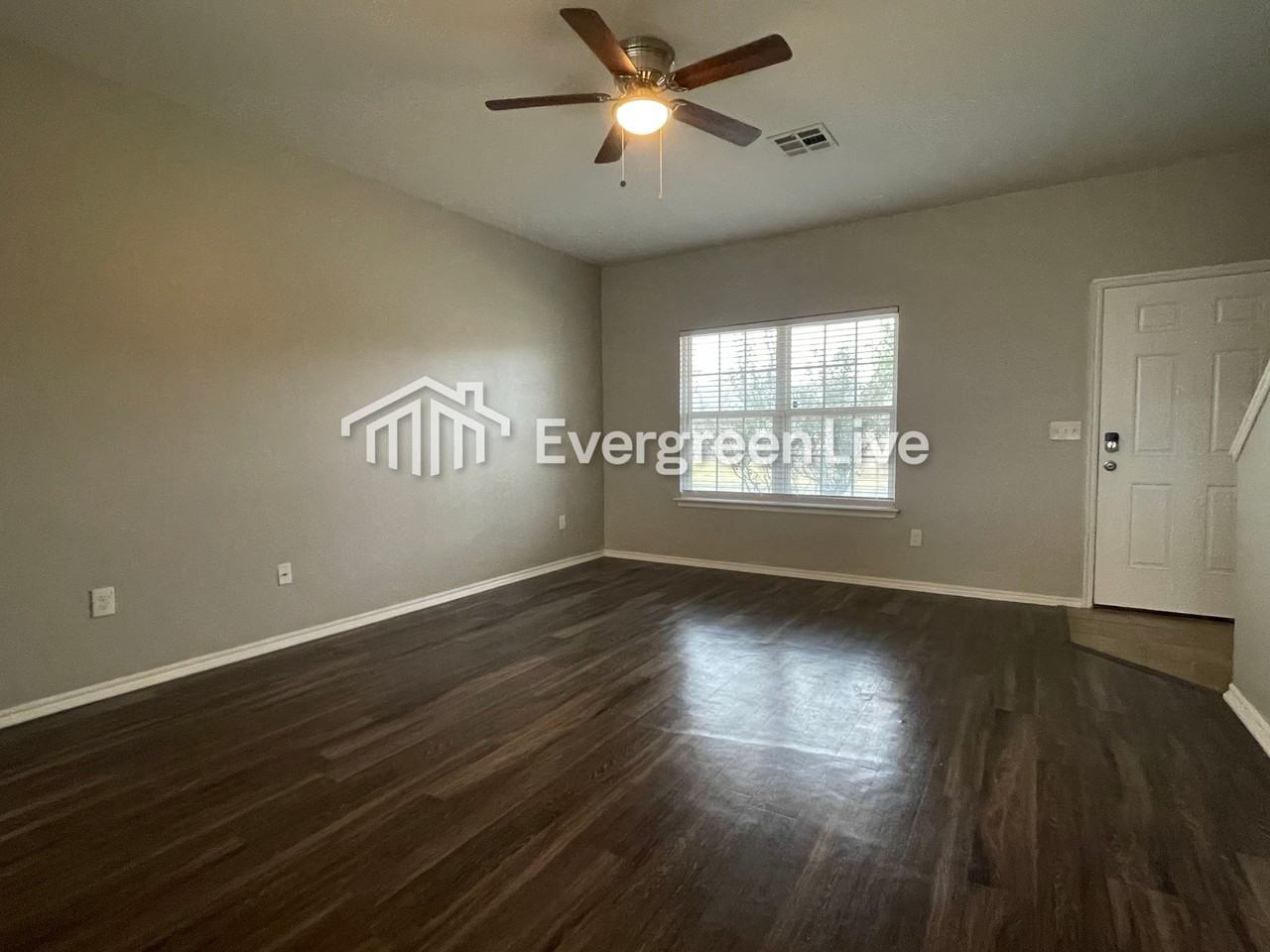 19445 Vista Ave - Photo 2 of 20