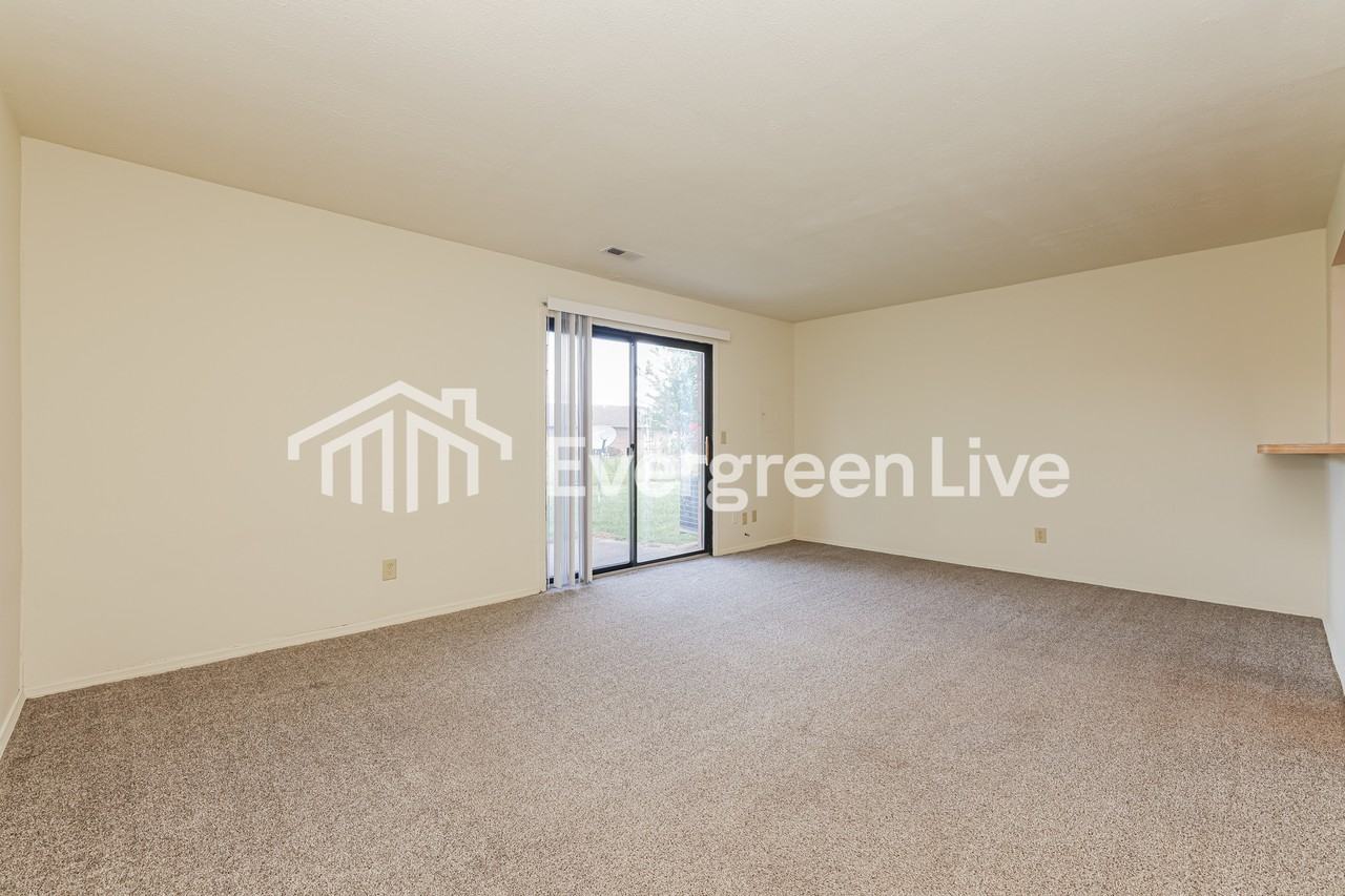 6359 Nightwind Ct - Photo 3 of 15