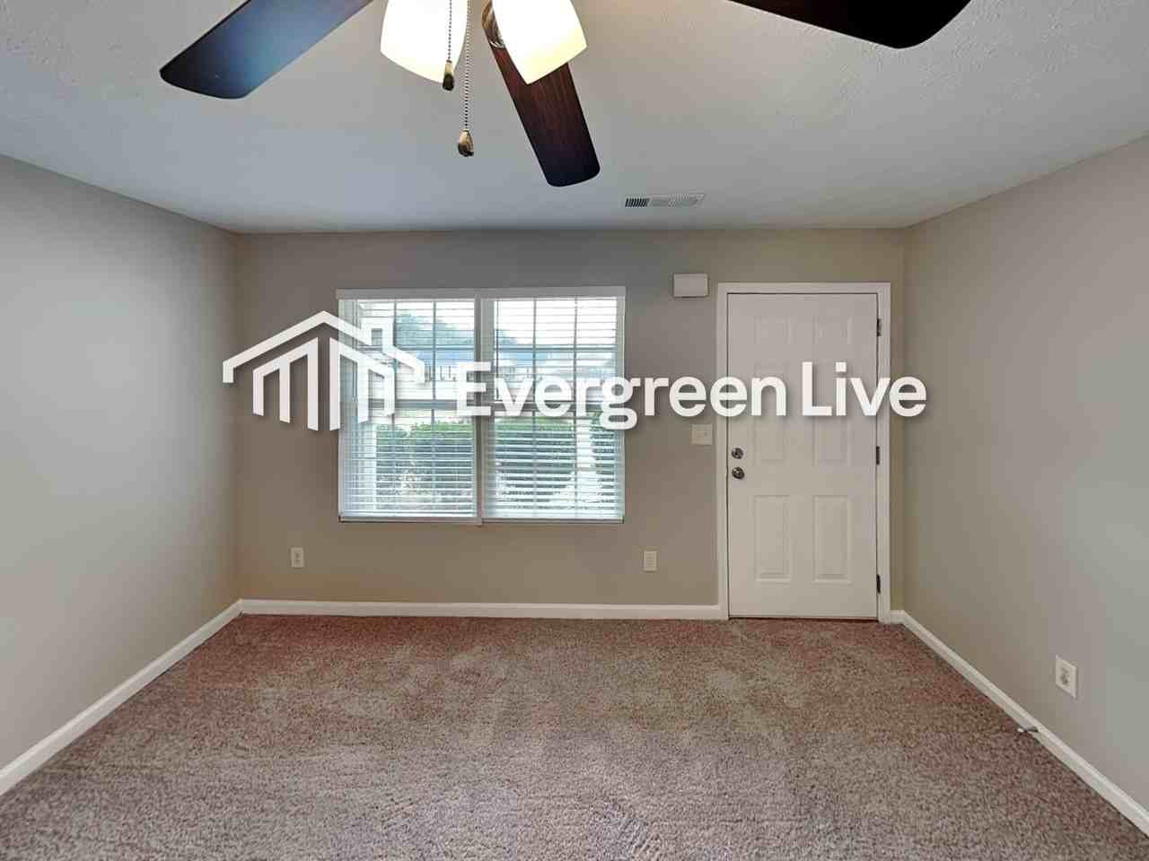 602 Clydes Way - Photo 3 of 20