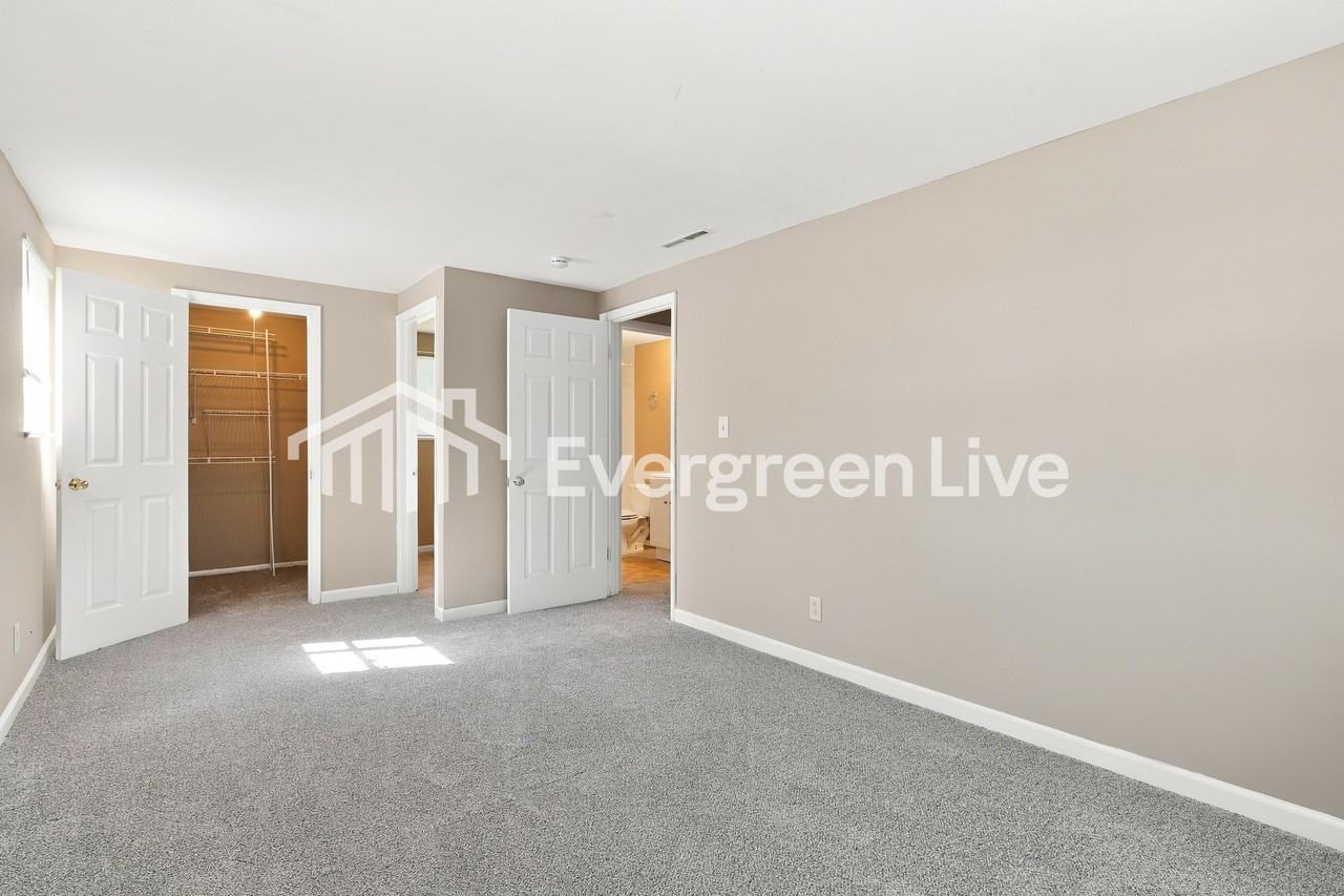 1551 Felix Dr - Photo 6 of 15