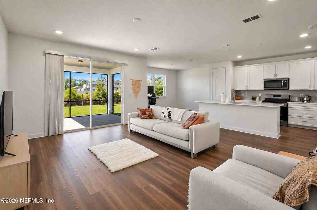 54 Torres Trce - Photo 6 of 32