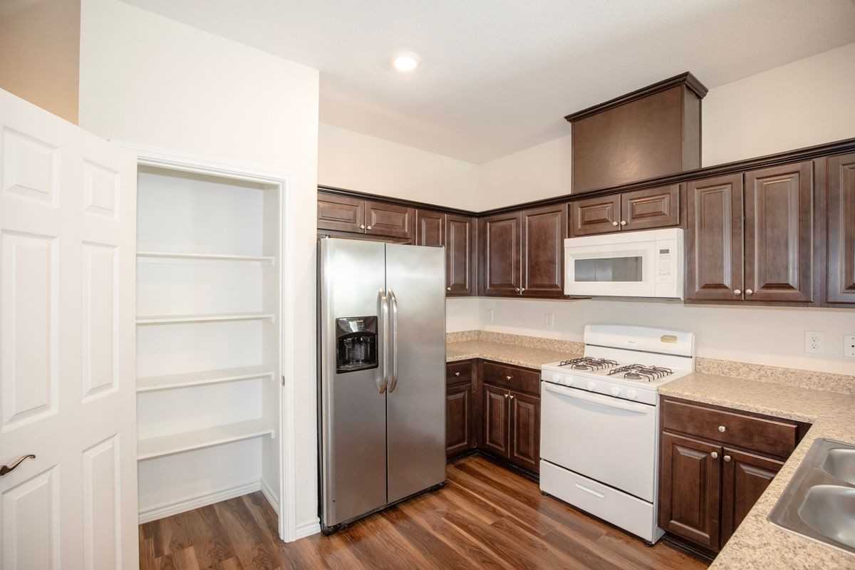 1125 Lake Rd - Photo 6 of 7
