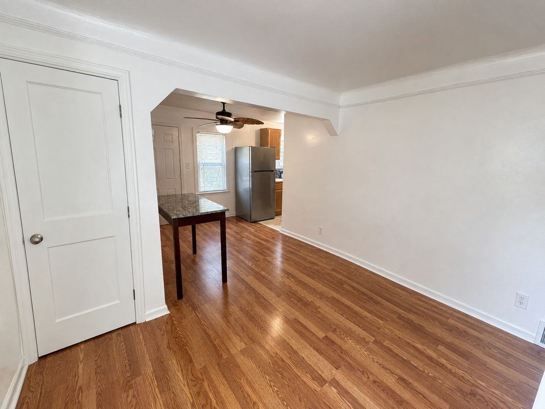5759 Radnor St - Photo 5 of 13
