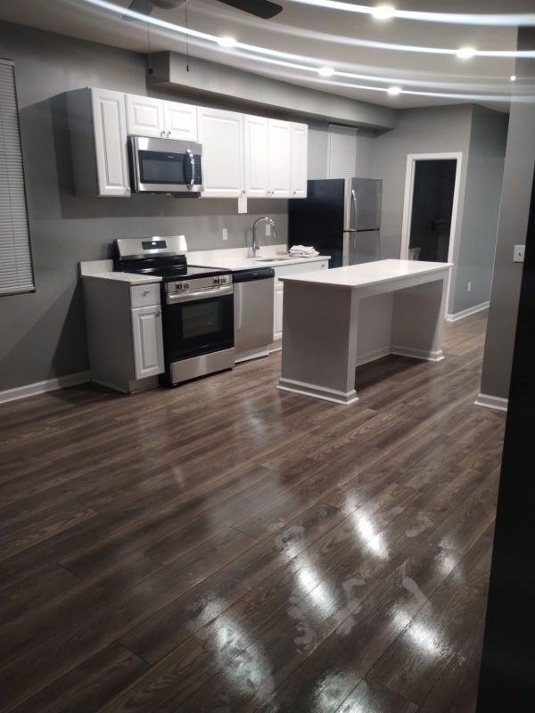 311 Leona Ct - Photo 3 of 8