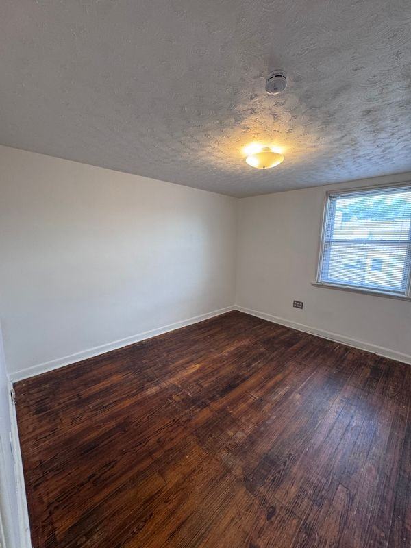 4806 Rosalie St - Photo 4 of 7