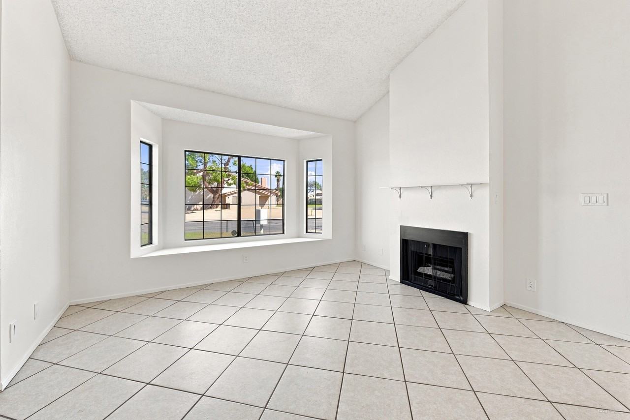 1828 E Avenue J9 #1 - Photo 5 of 21