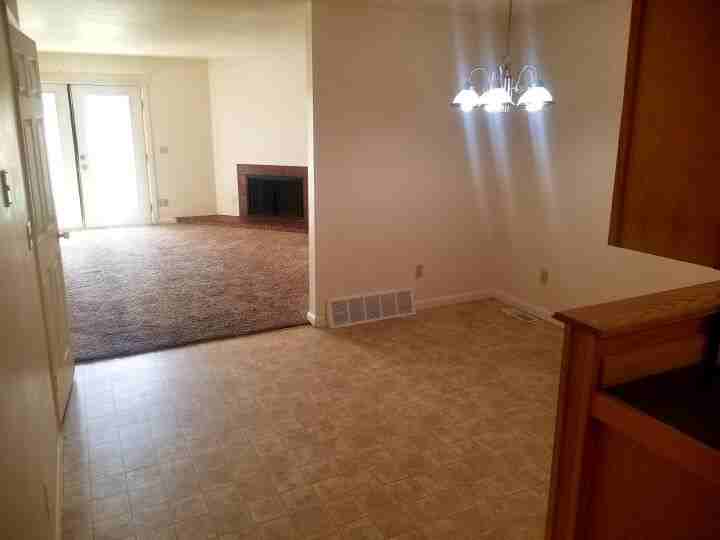 1470 Sourdough Ln #1 - Photo 4 of 7
