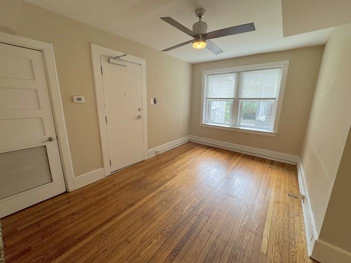 1217 Colonial Ave #B3 - Photo 7 of 32