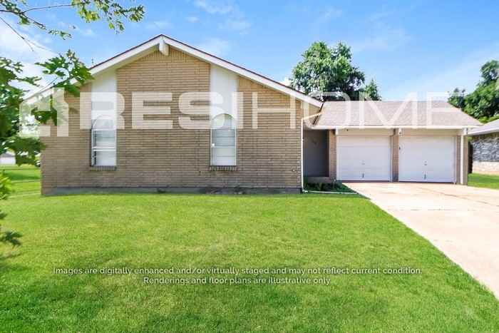 1032 Sw 2nd St - Photo 2 of 18