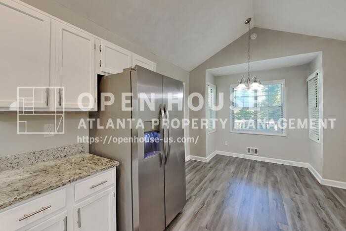4049 Evelyn Dr - Photo 6 of 23