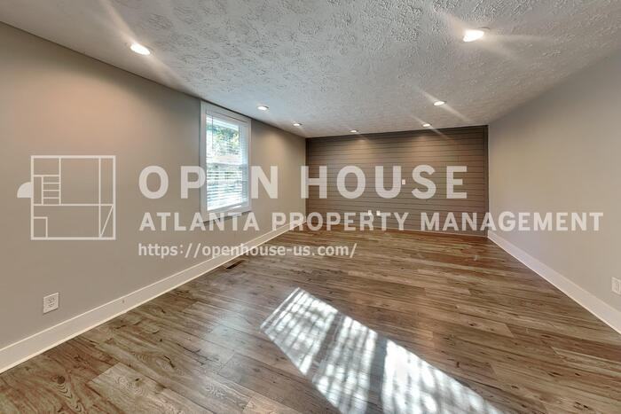466 Ladora Dr - Photo 5 of 23