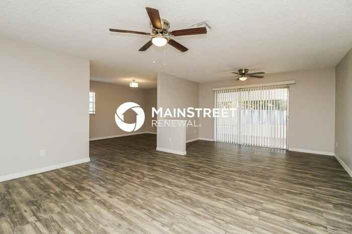 1102 E Normandy Blvd - Photo 2 of 16