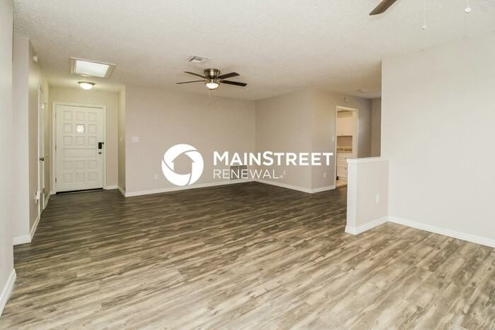 1102 E Normandy Blvd - Photo 3 of 16