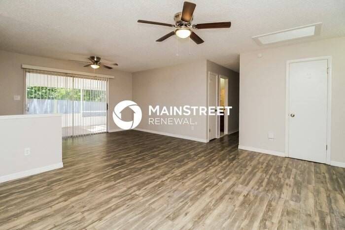 1102 E Normandy Blvd - Photo 4 of 16