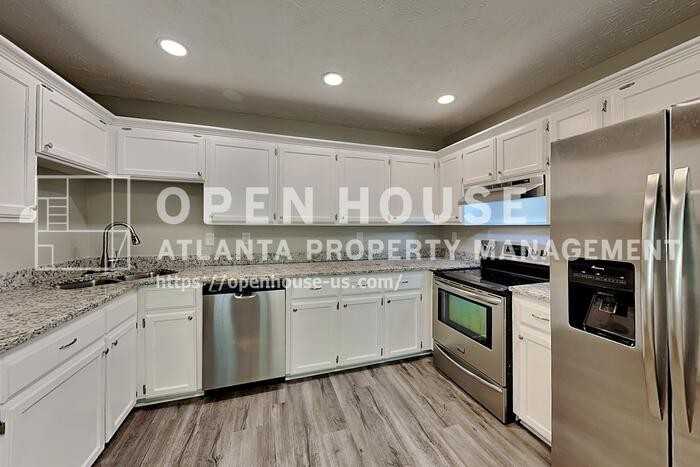5025 Bent Creek Ct - Photo 7 of 22
