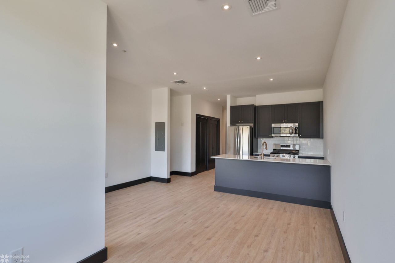 41 Watermark - 41 Larry Holmes Drive - Photo 3 of 5