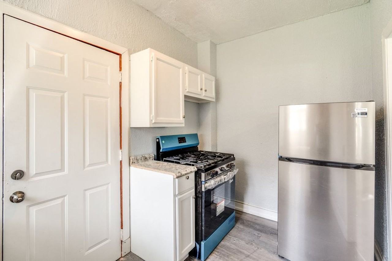 2840 S Moreland Blvd #18 - Photo 4 of 13