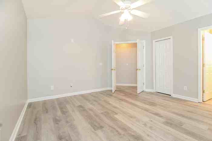 314 Hyde Park Ln - Photo 6 of 12
