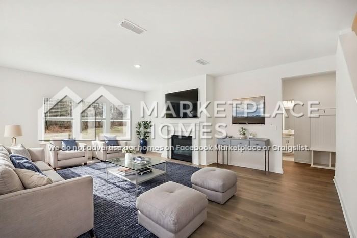 112 Vanguard Dr - Photo 6 of 40