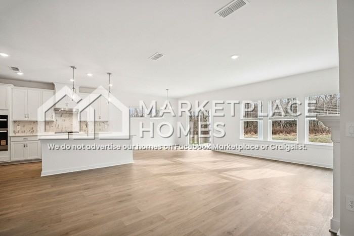 112 Vanguard Dr - Photo 7 of 40