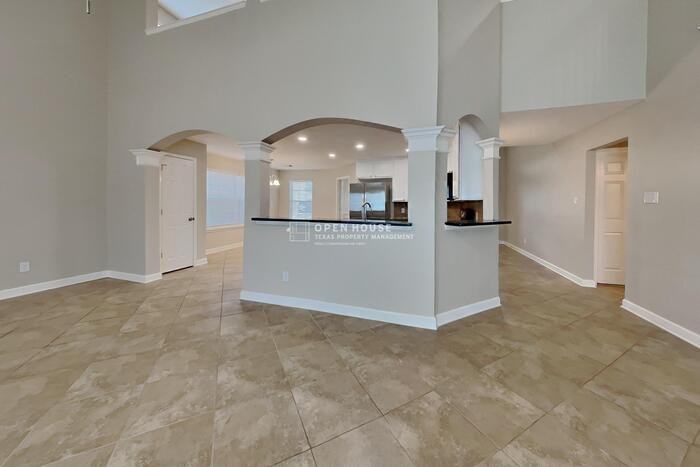 22119 Marshaven Way - Photo 5 of 21
