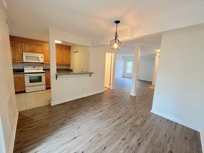 5611 Morningside Ct - Photo 7 of 24
