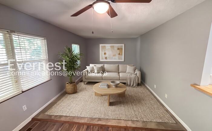 2624 Forest Rd - Photo 2 of 21