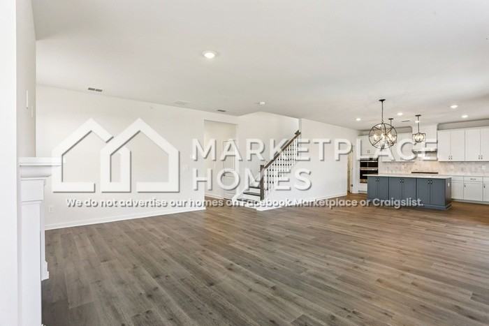 6915 Wayana Dr - Photo 6 of 38