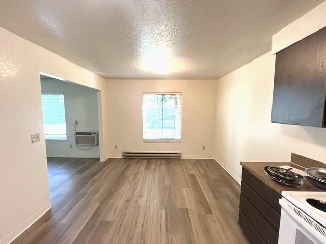3363 N Maple Grove Rd - Photo 3 of 11