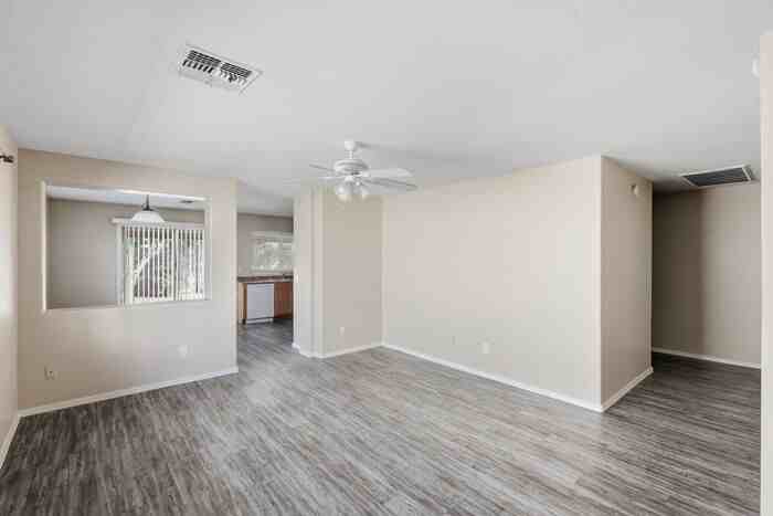 43756 W Rio Grande Dr - Photo 5 of 25