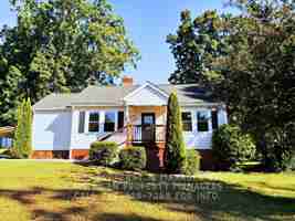 featured image of 37 Oak Dr Sw