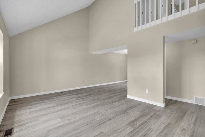3410 Lynnwood Way - Photo 3 of 30
