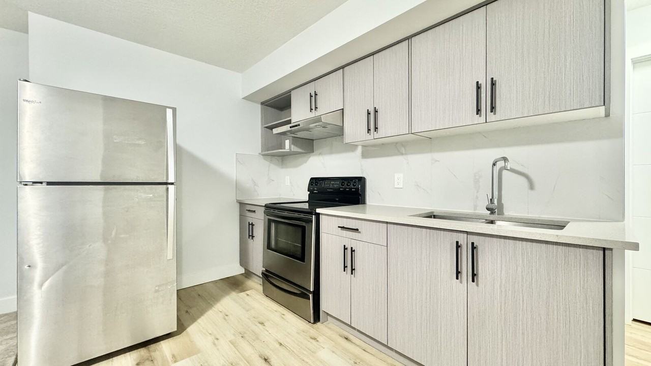 111 Cityside Rd Ne - Photo 2 of 15