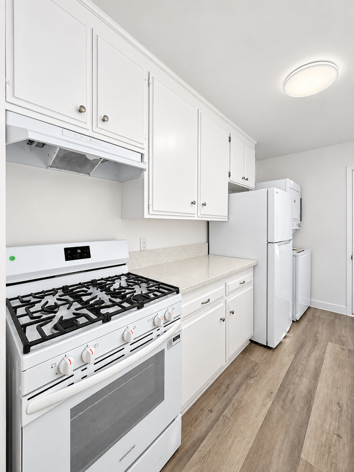 1474 S Wooster St #1-2 - Photo 5 of 15
