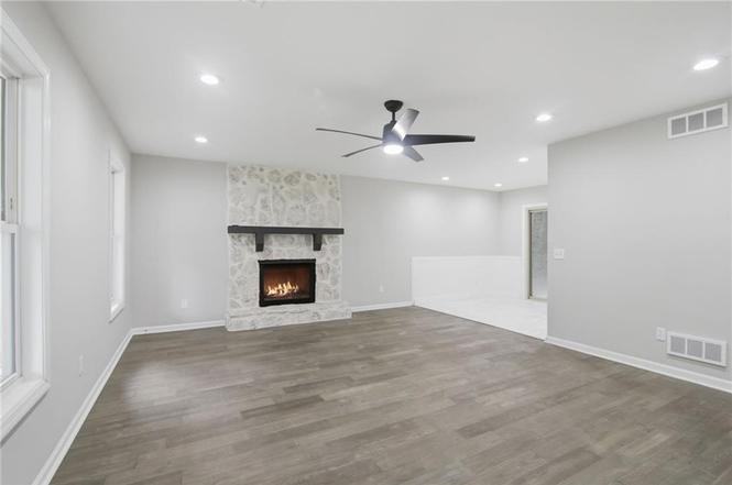 4517 Coopers Creek Cir Se #4517 - Photo 2 of 21