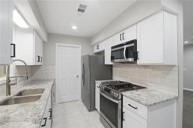 4517 Coopers Creek Cir Se #4517 - Photo 5 of 21