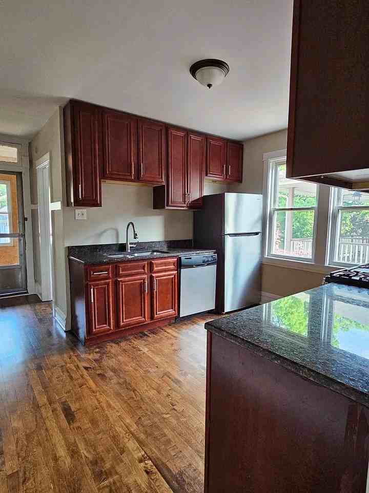 628 Wenonah Ave #628WENONAH - Photo 2 of 14