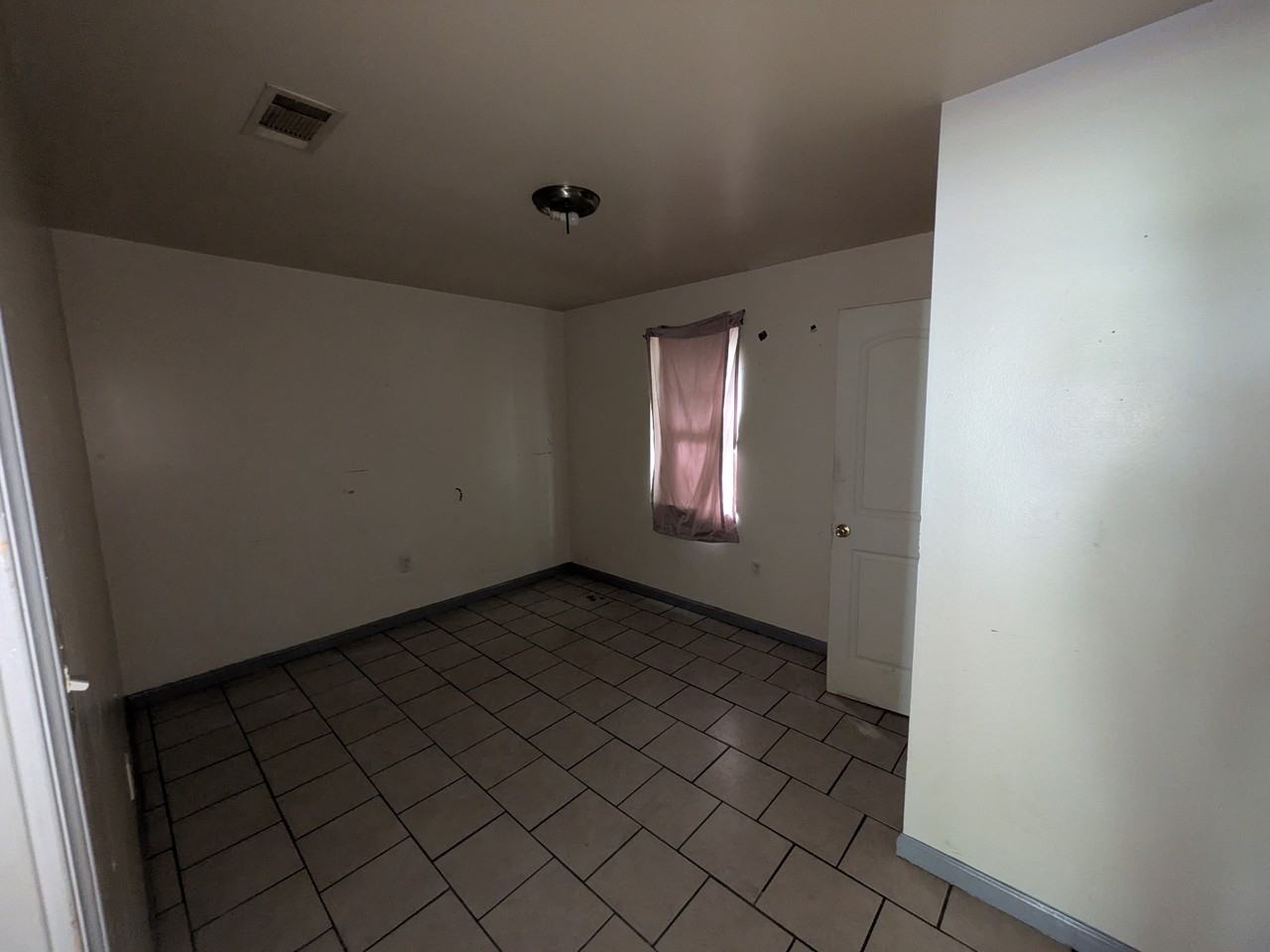 5406 Washington Ct #NA - Photo 5 of 10