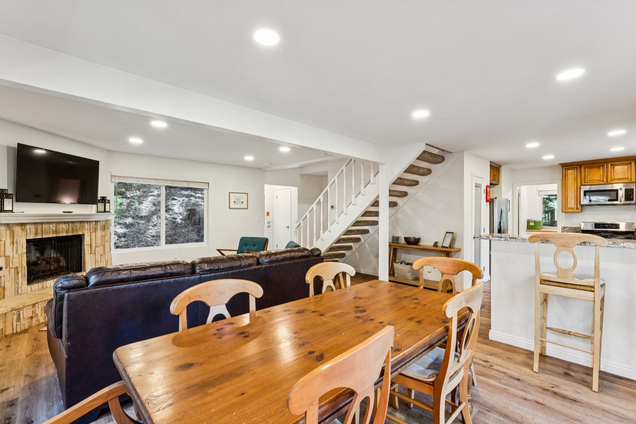 388 Merrimack Dr #NA - Photo 6 of 21