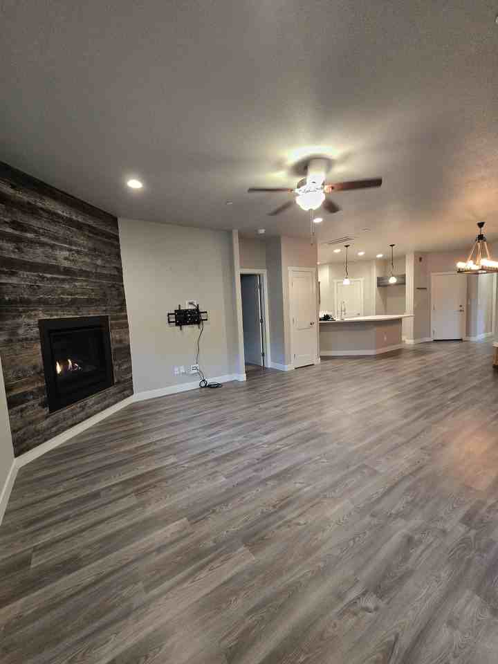 1231 Montevideo Cir #NA - Photo 5 of 12
