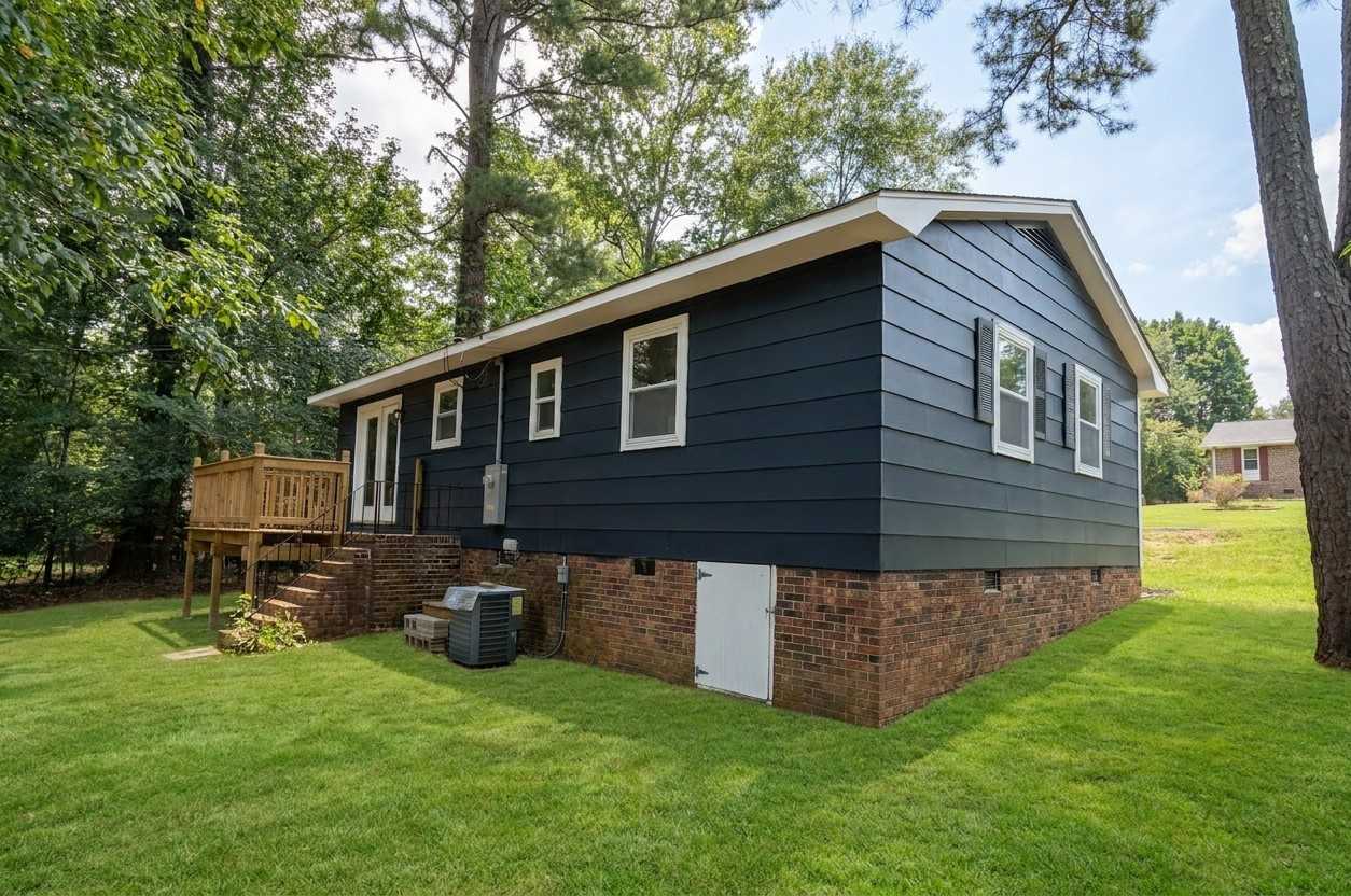 204 Carlton Dr #NA - Photo 5 of 14