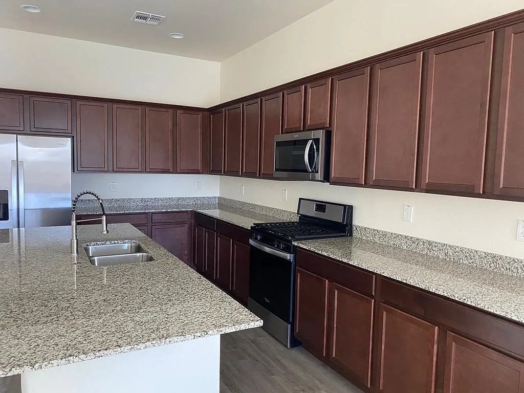 2071 E Wisteria Dr #NA - Photo 5 of 20
