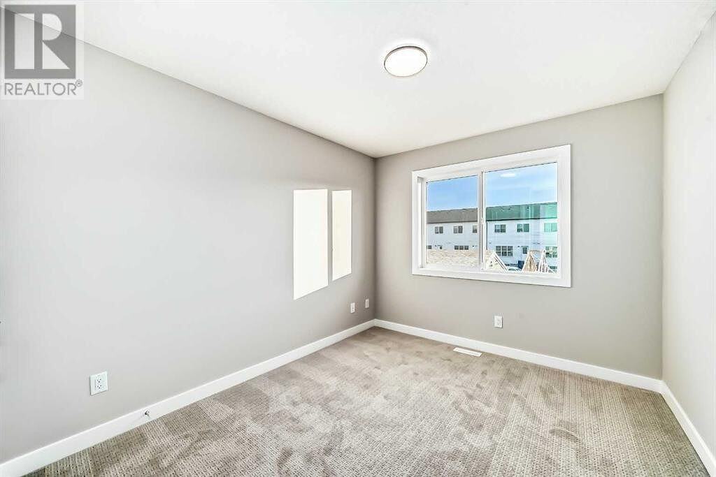 584 Chelsea Gdns - Photo 7 of 21