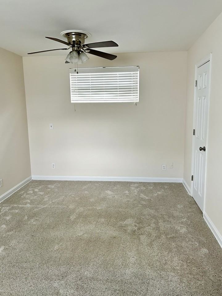 1242 Glynlea Rd #NA - Photo 3 of 24