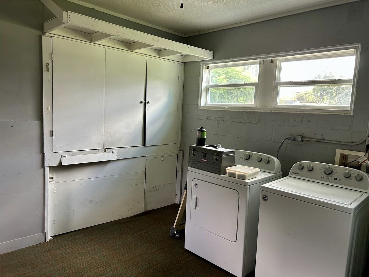 1242 Glynlea Rd #NA - Photo 4 of 24